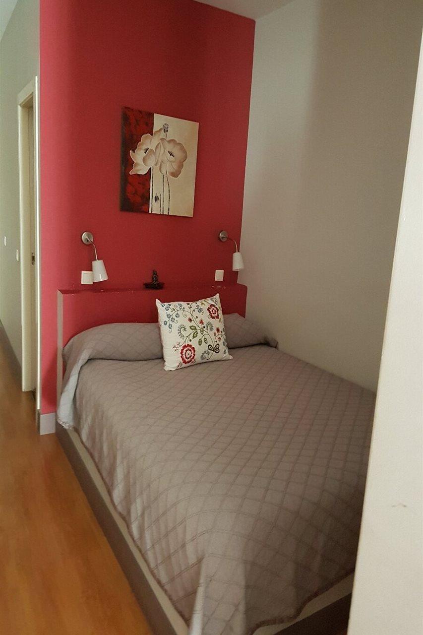 Apartamento Tirso De Molina Apartman Madrid Kültér fotó