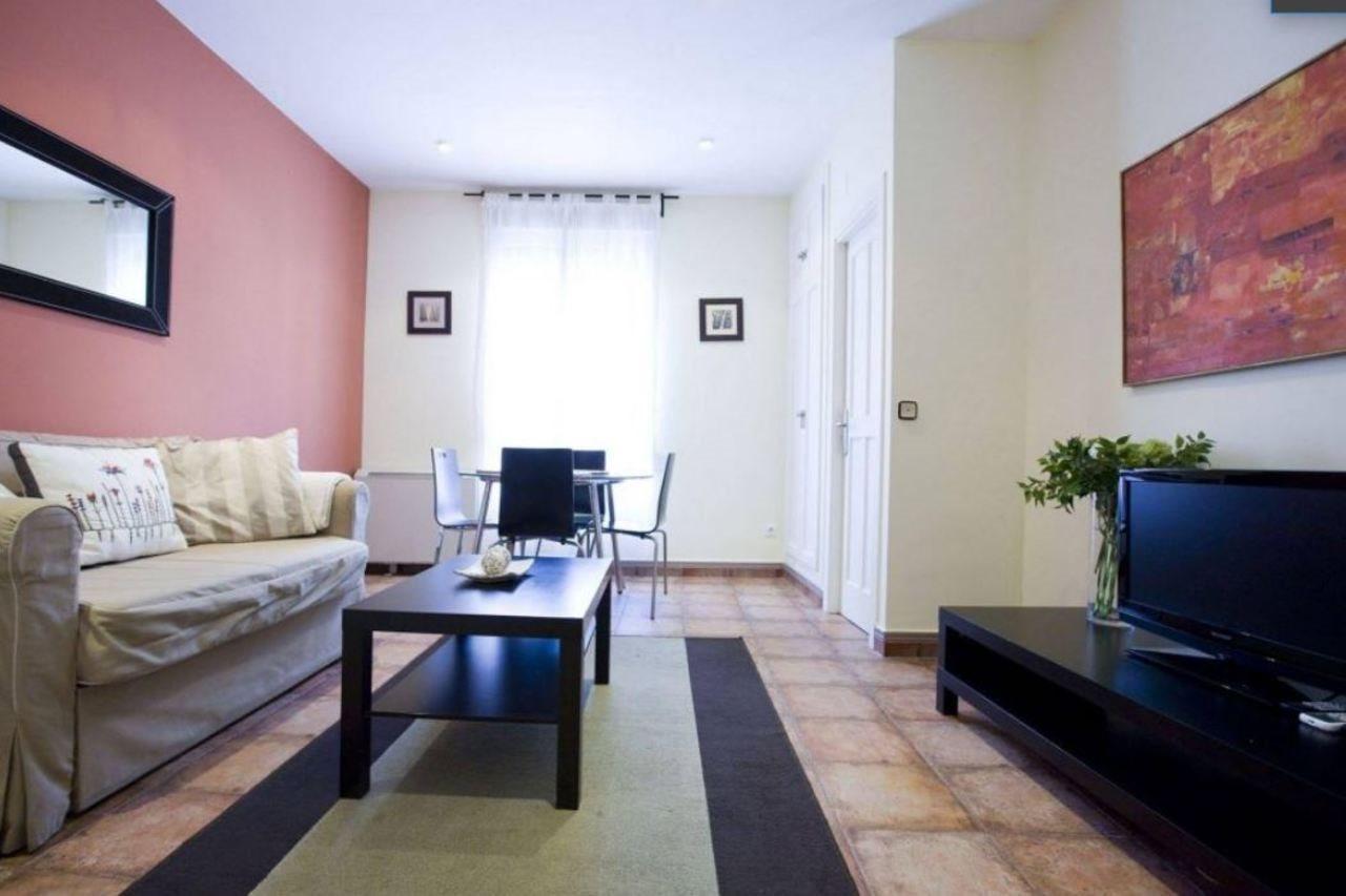 Apartamento Tirso De Molina Apartman Madrid Kültér fotó